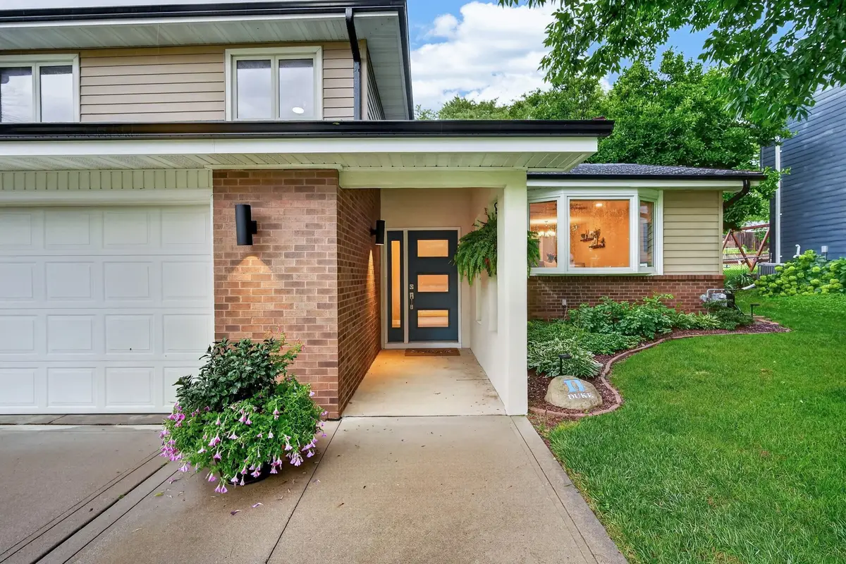 3509 Boulder Drive, West Des Moines, IA 50265 - #1