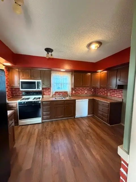 603 2nd Street, Perry, IA 50220 - #3