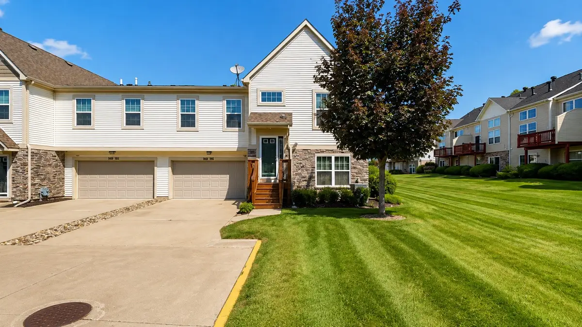 185 80th Street #106, West Des Moines, IA 50266 - #1