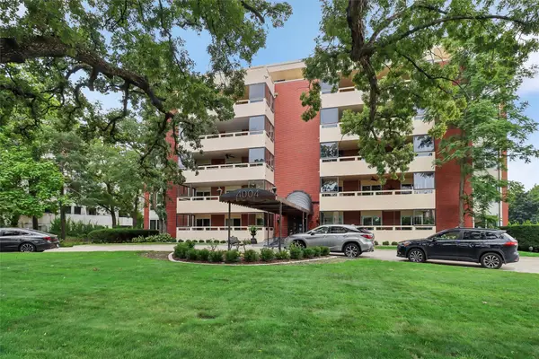 4004 Grand Avenue #203, Des Moines, IA 50312