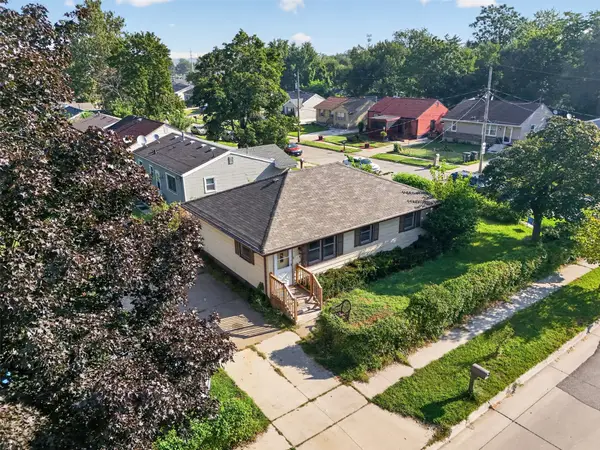 1640 Cleveland Avenue, Des Moines, IA 50316