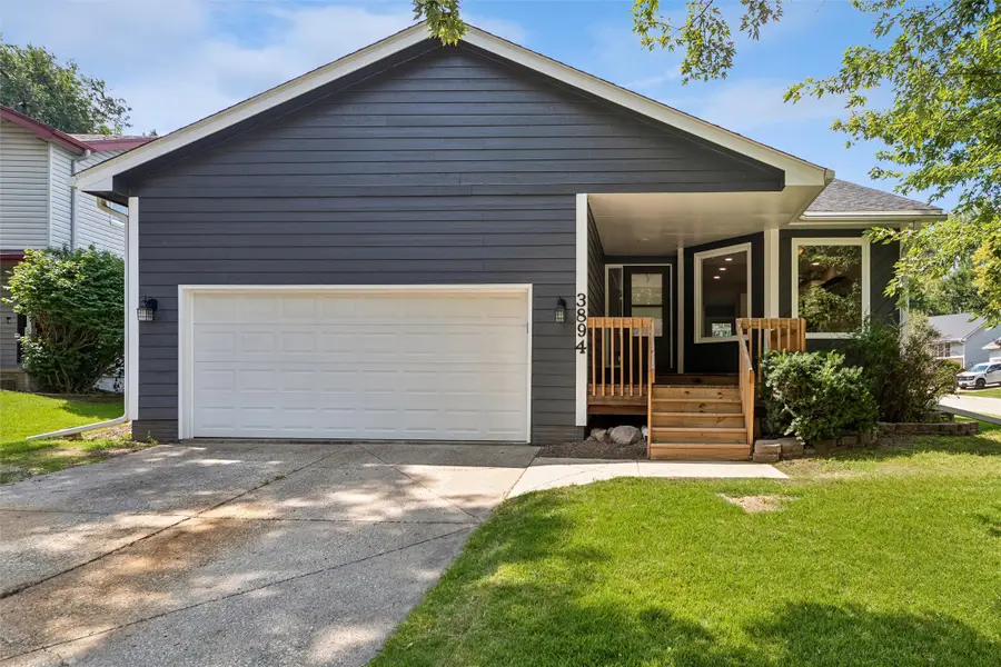 3894 92nd Drive, Urbandale, IA 50322 - #3