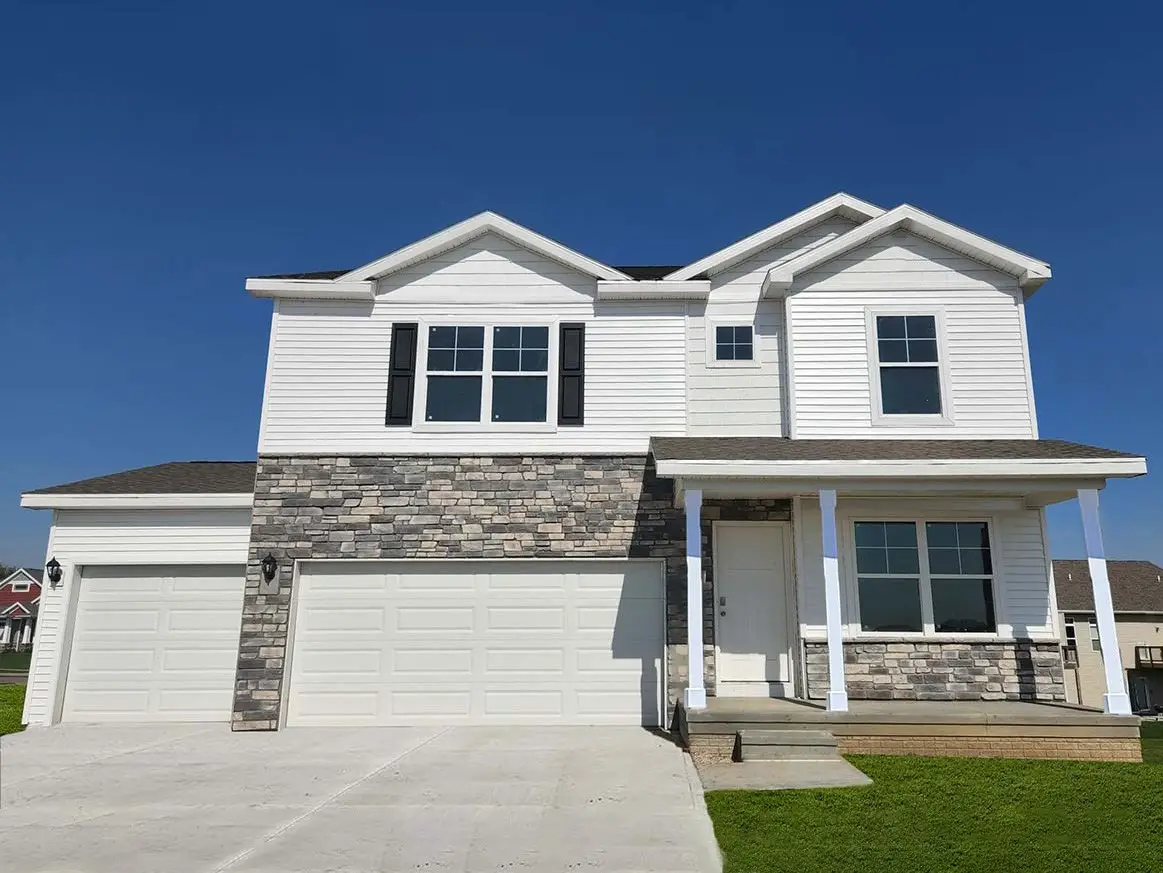 570 NW Concord Lane, Waukee, IA 50263 - #1