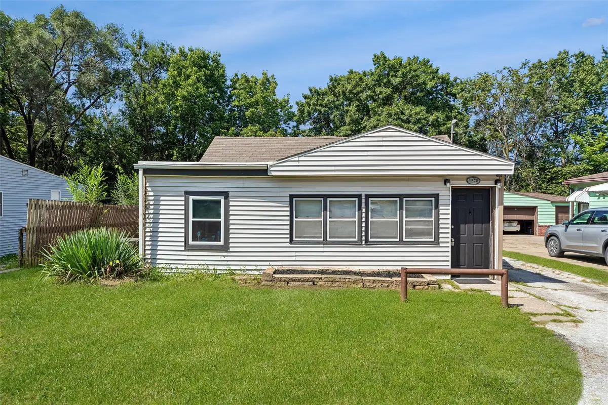 1278 E 34th Street, Des Moines, IA 50317 - #1