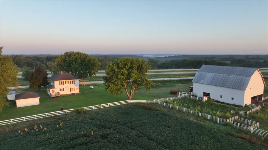 17000 195th Avenue, Leon, IA 50144 - #2