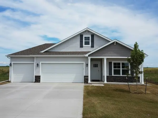 3390 Paradise Lane, Waukee, IA 50263
