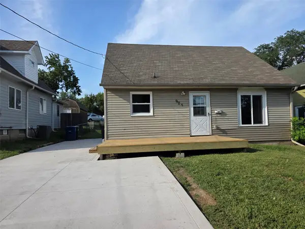 925 Virginia Avenue, Des Moines, IA 50315