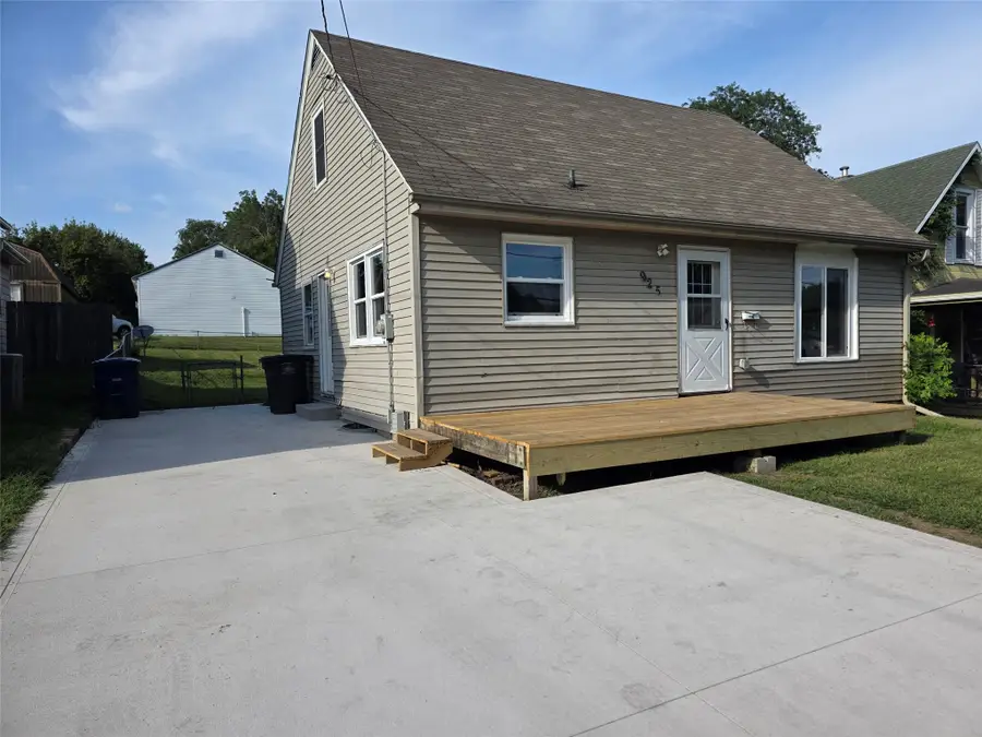 925 Virginia Avenue, Des Moines, IA 50315 - #2