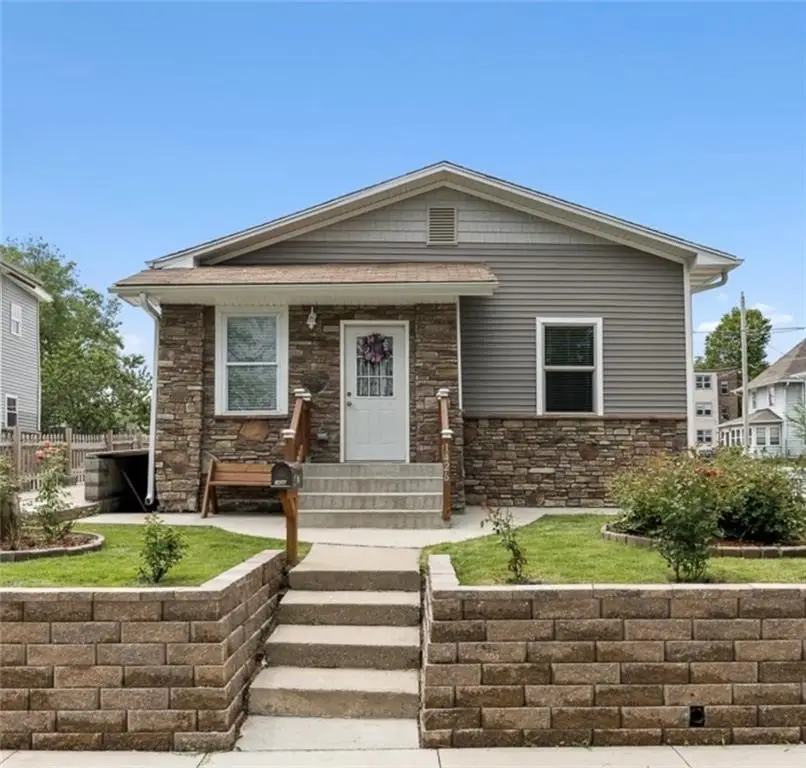 1426 4th Street, Des Moines, IA 50314 - #1