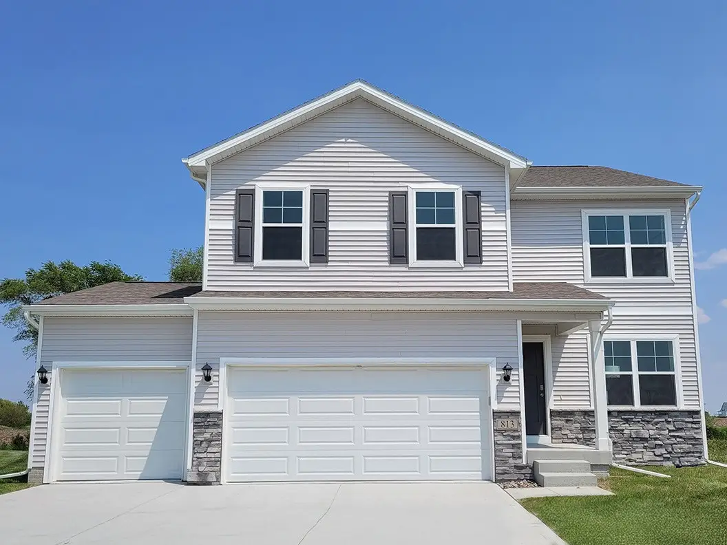 10255 NW 68th Avenue, Johnston, IA 50131 - #1