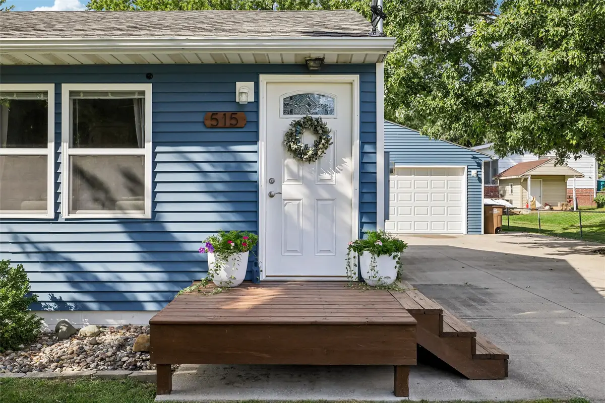 515 Elm Avenue, Norwalk, IA 50211 - #1
