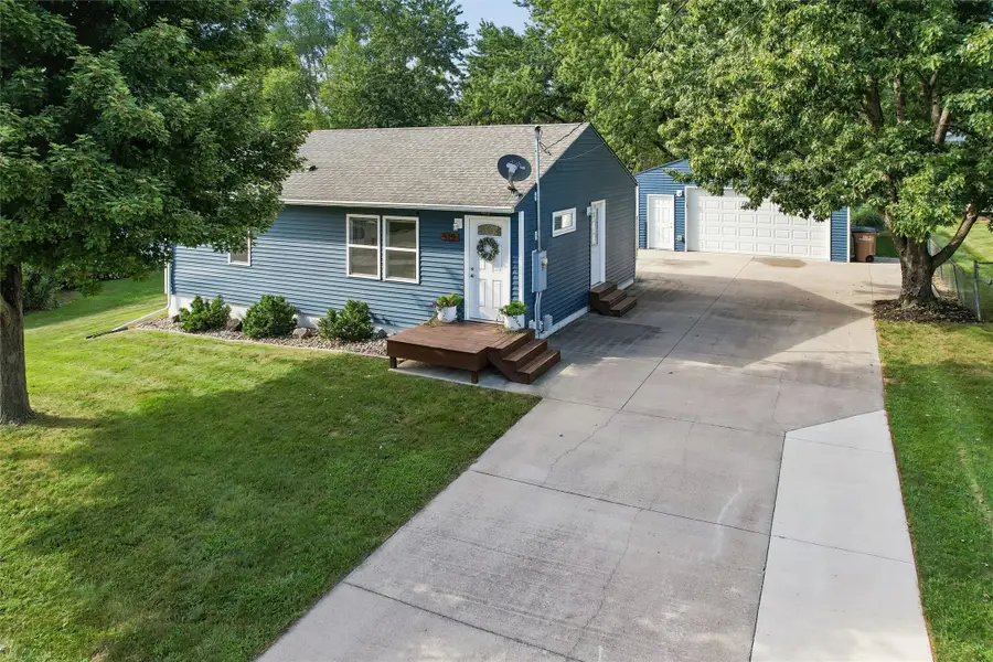 515 Elm Avenue, Norwalk, IA 50211 - #2