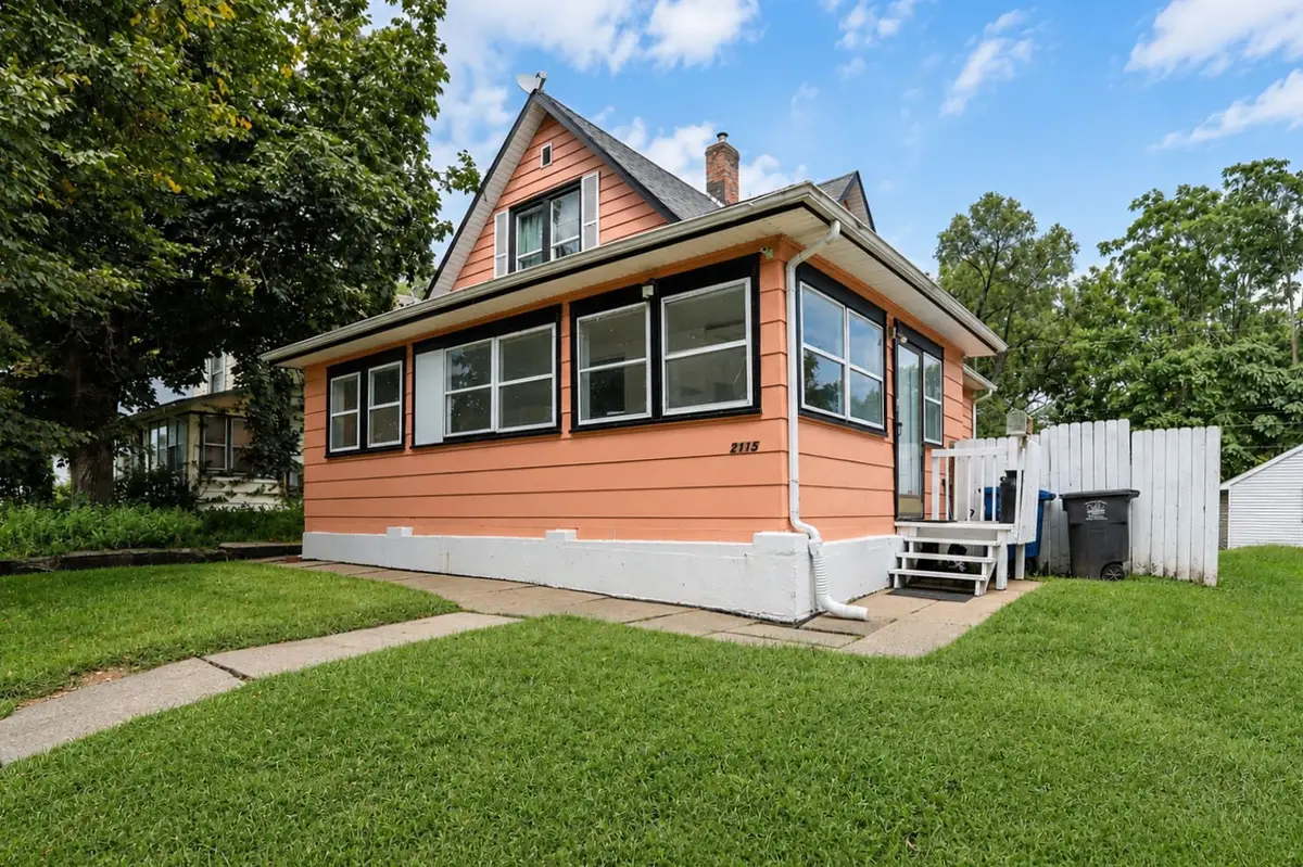 2115 E 13th Street, Des Moines, IA 50316 - #1