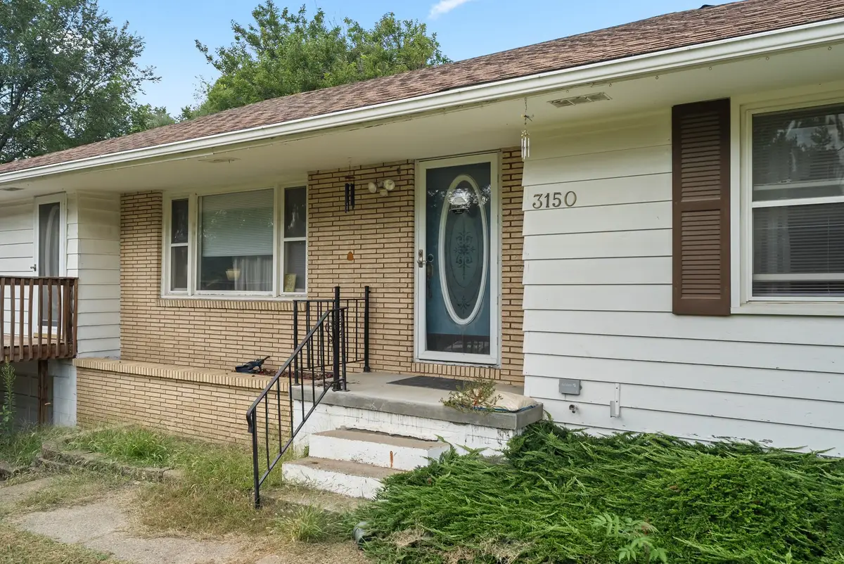 3150 E Aurora Avenue, Des Moines, IA 50317 - #1
