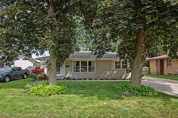 3301 E 26th Street, Des Moines, IA 50317