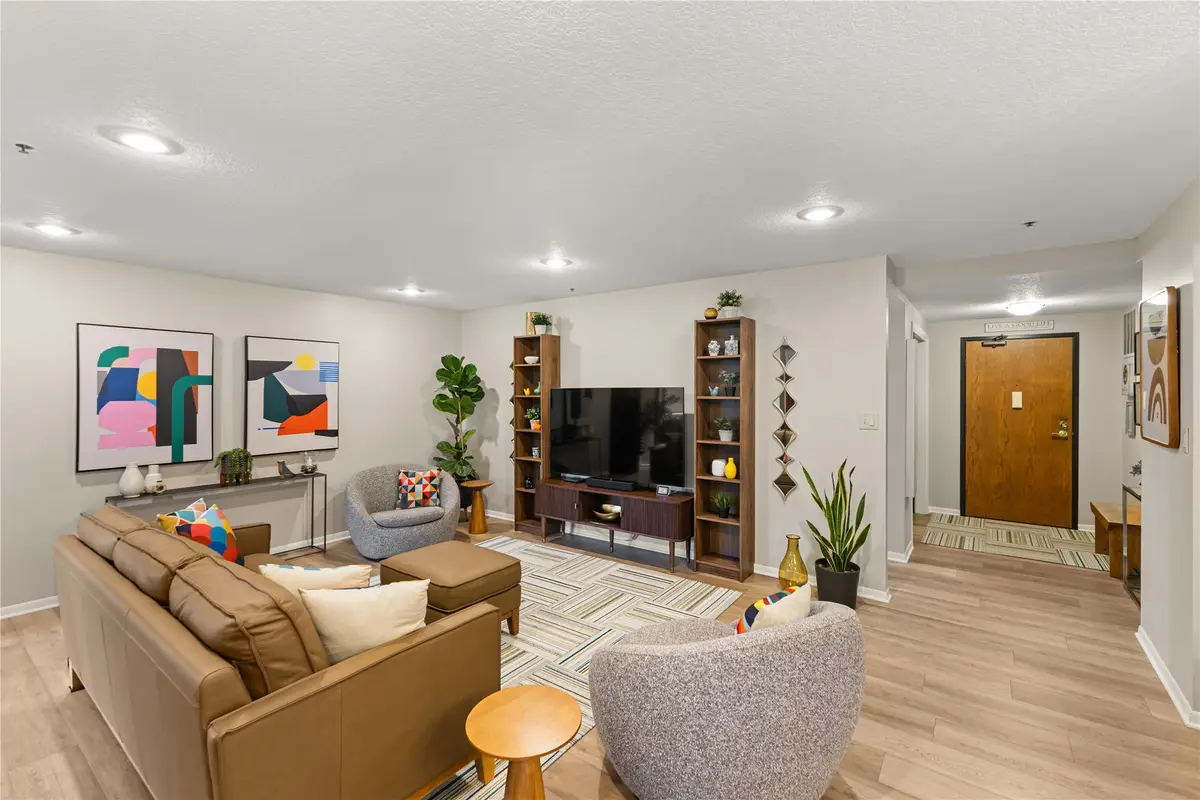 2880 Grand Avenue #507, Des Moines, IA 50312 - #1