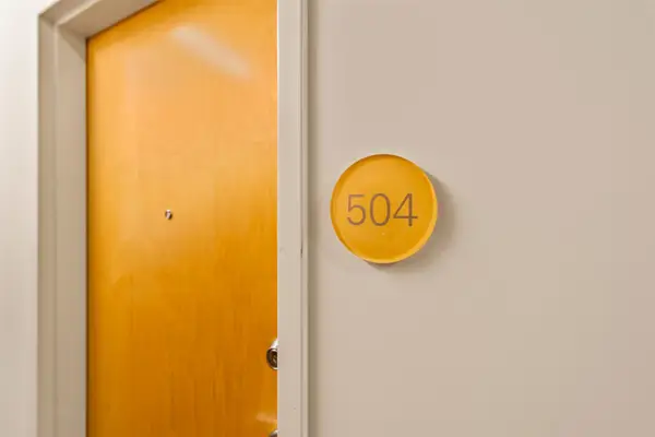 309 E 5th Street #504, Des Moines, IA 50309