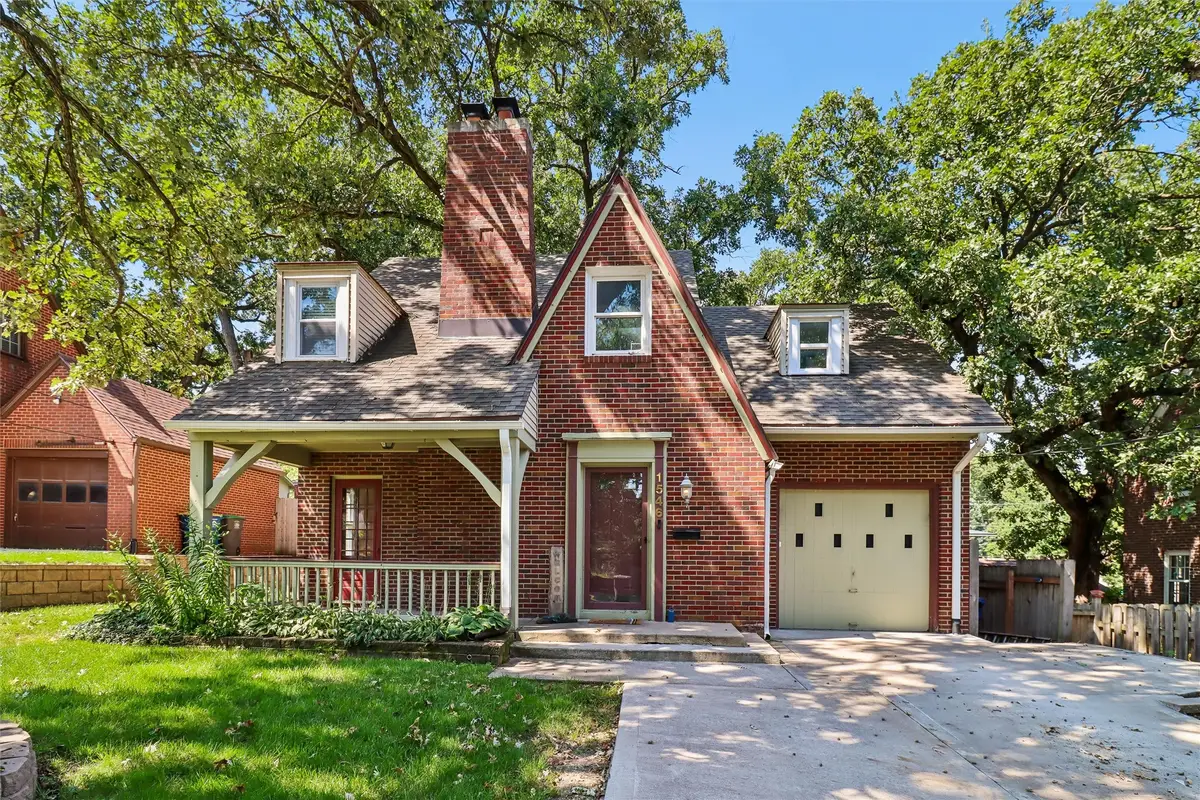 1546 41st Street, Des Moines, IA 50311 - #1
