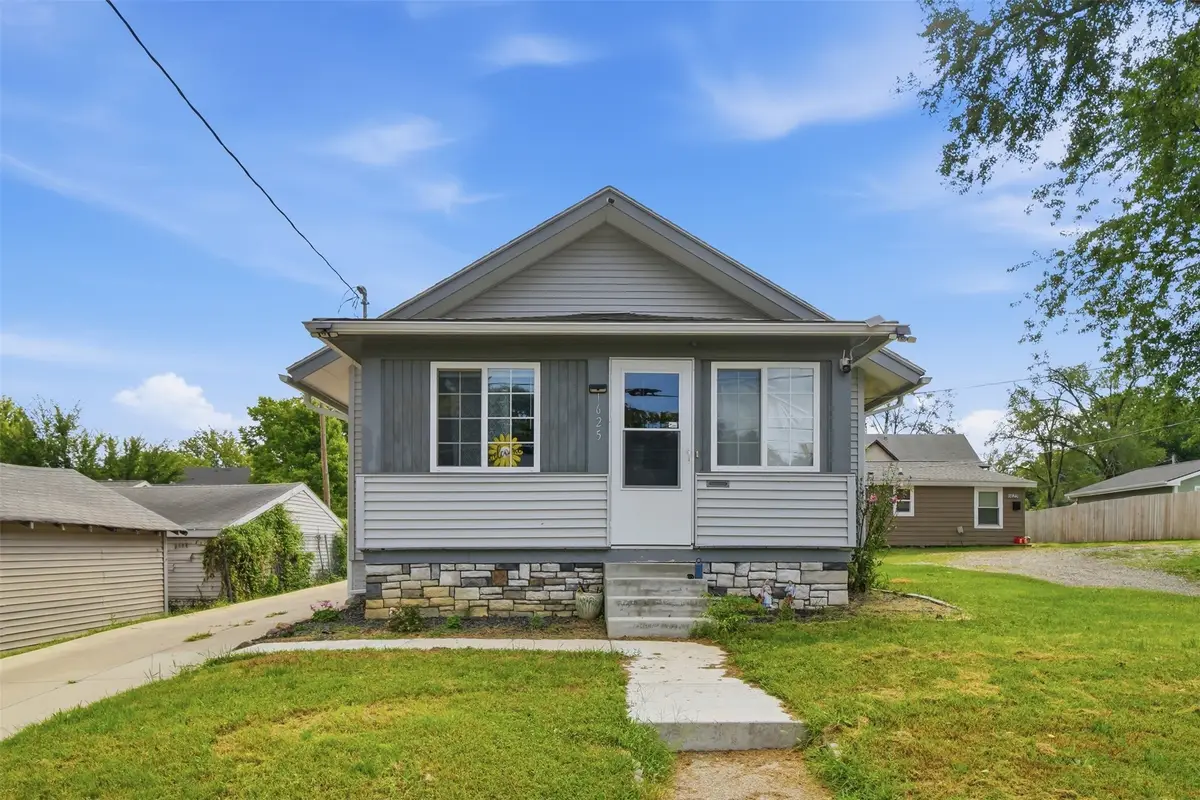 1625 22nd Street, Des Moines, IA 50310 - #1