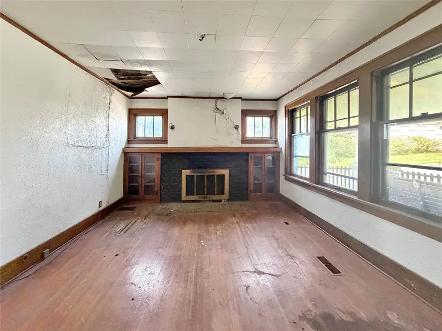 822 33rd Street, Des Moines, IA 50312 - #3