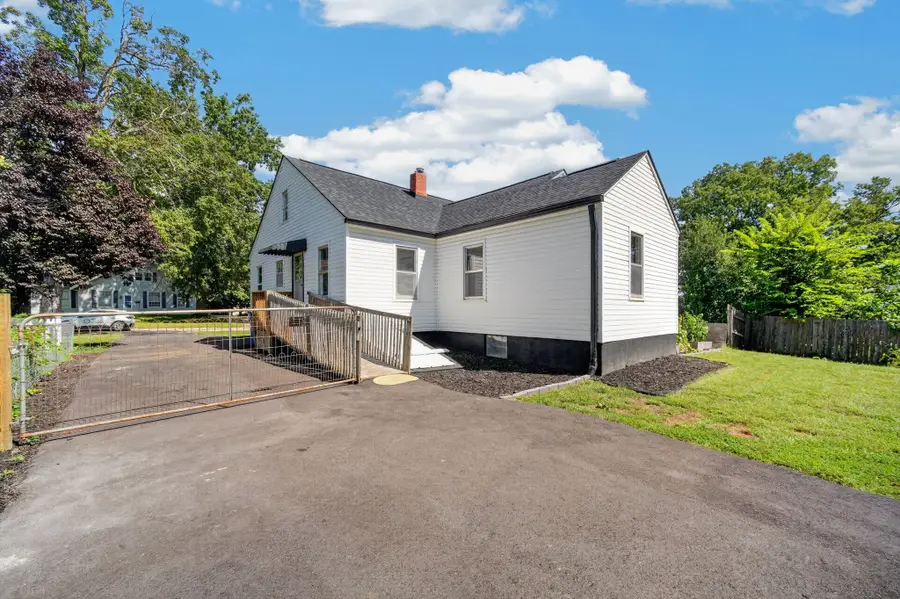 703 E Salem Avenue, Indianola, IA 50125 - #3