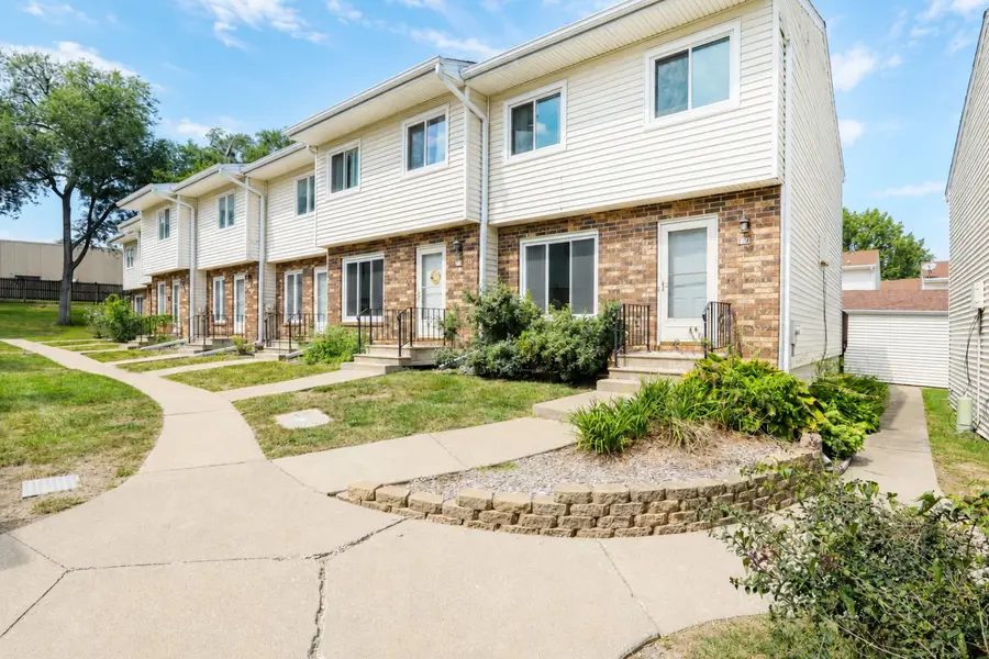224 Holiday Circle #31, West Des Moines, IA 50265 - #2