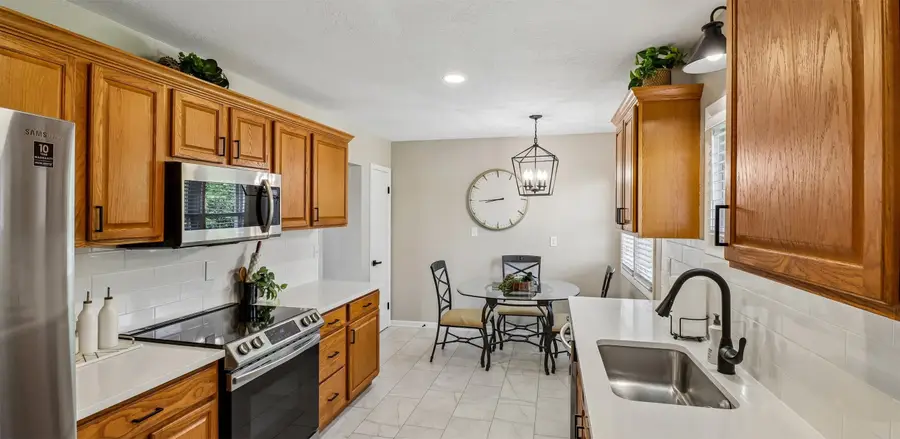625 SW Des Moines Street, Ankeny, IA 50023 - #2