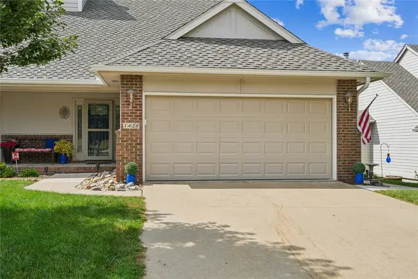 1428 Pompano Drive, Clive, IA 50325
