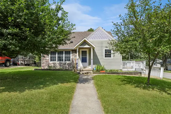 101 Bell Avenue, Des Moines, IA 50315