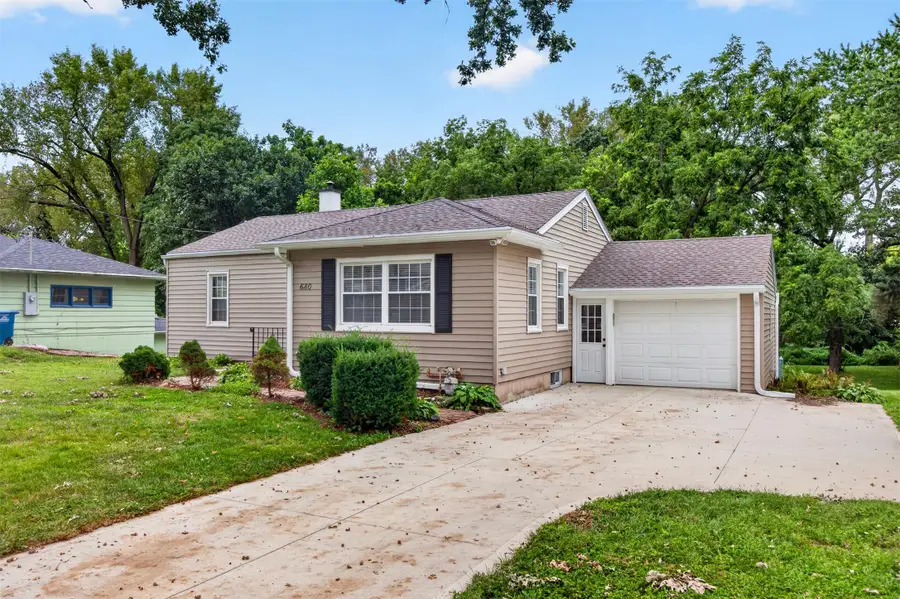 680 64th Street, Des Moines, IA 50312 - #2
