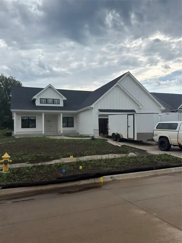 1365 NW Brooks Drive, Waukee, IA 50263