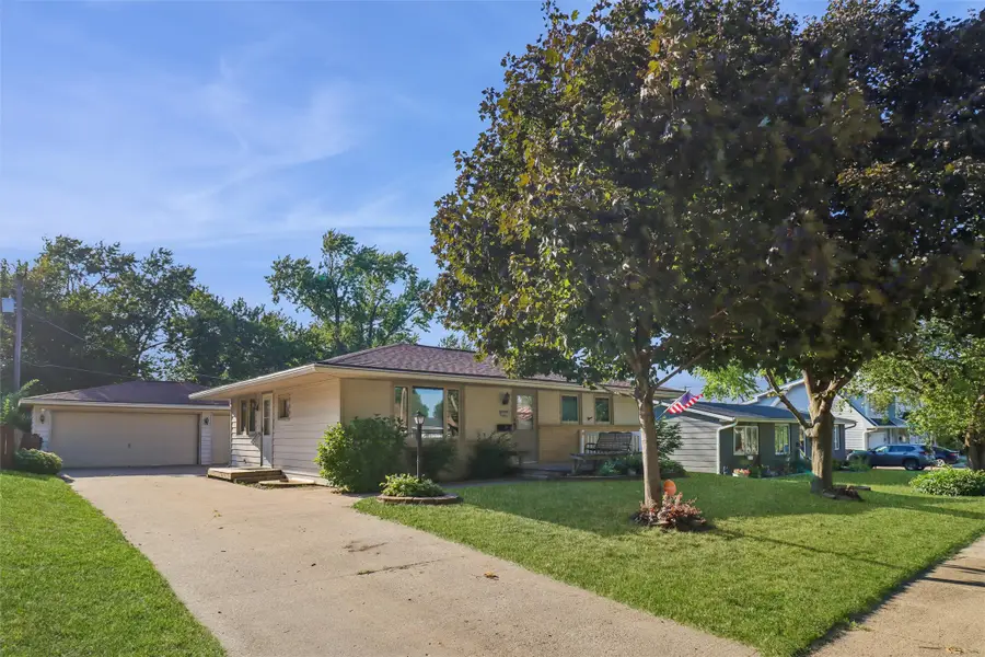 226 NW Sharmin Drive, Ankeny, IA 50023 - #2