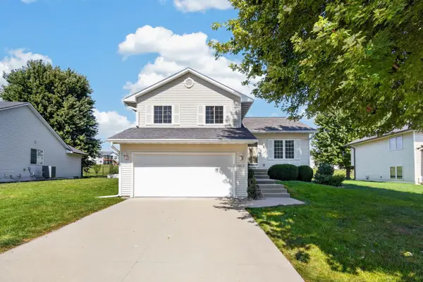 2417 Shady Lane Drive, Norwalk, IA 50211