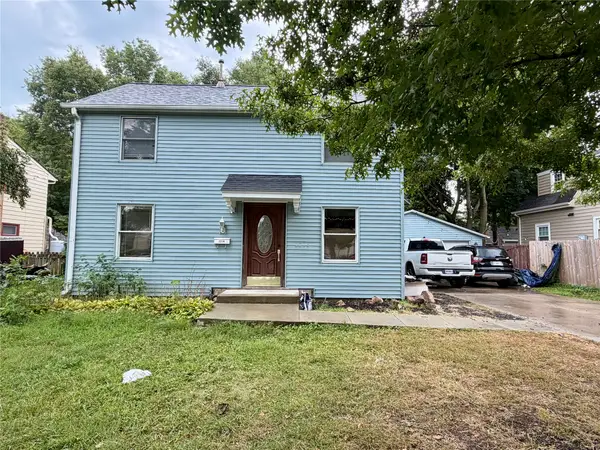2234 Knapp Street, Ames, IA 50014