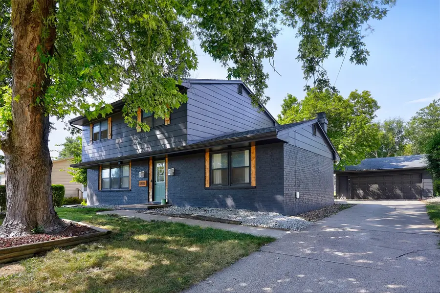 3920 79th Street, Urbandale, IA 50322 - #2
