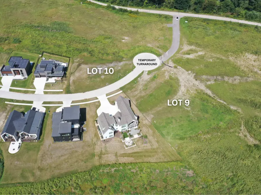 11865 Meadow Springs Drive, Johnston, IA 50131 - #2
