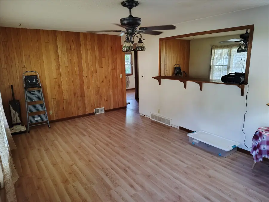 6115 SE 4th Street, Des Moines, IA 50315 - #3