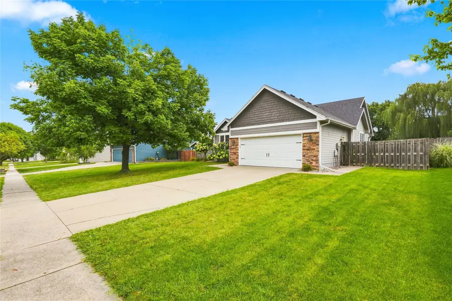 309 NW Winterberry Street, Ankeny, IA 50023 - #2