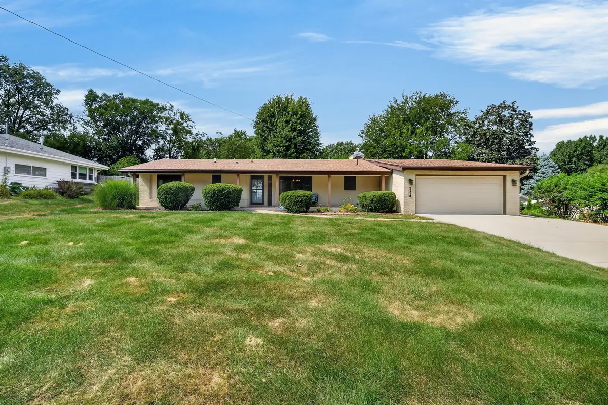 3414 Wakonda Court, Des Moines, IA 50321 - #1