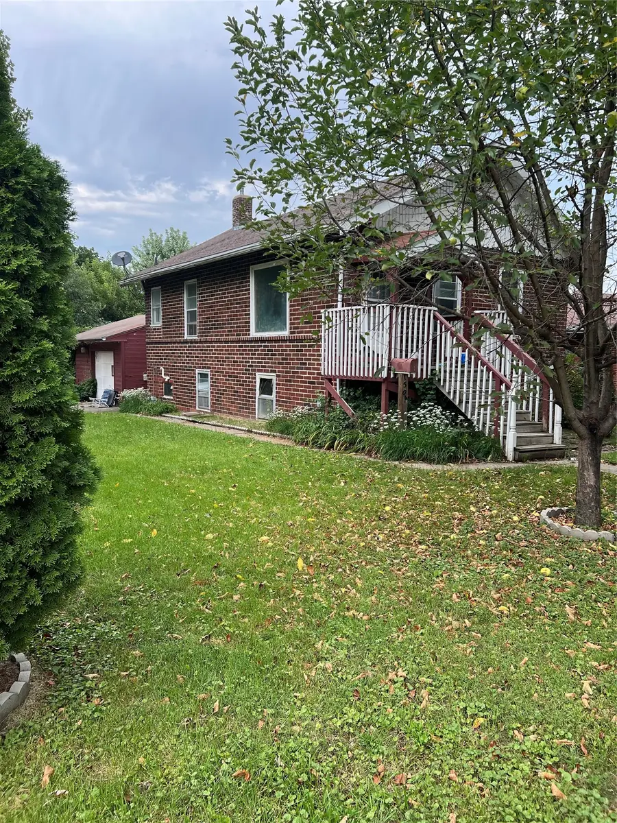 1504 Richmond Avenue, Des Moines, IA 50316 - #2