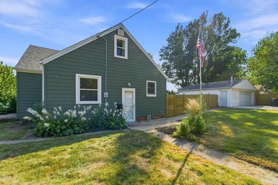 1348 57th Street, Des Moines, IA 50311 - #2