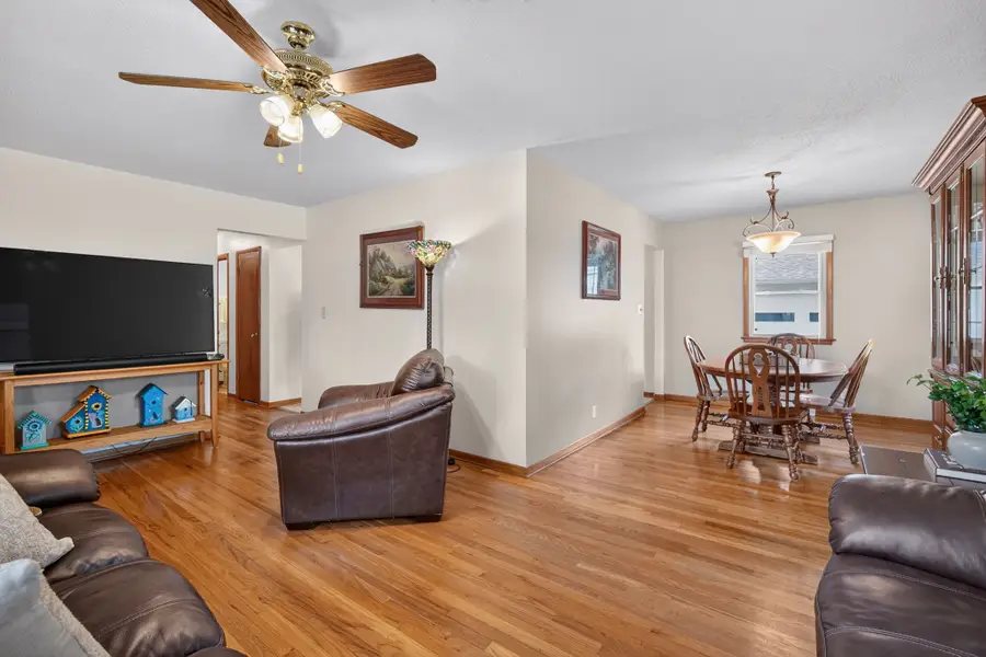 3220 78th Street, Urbandale, IA 50322 - #3