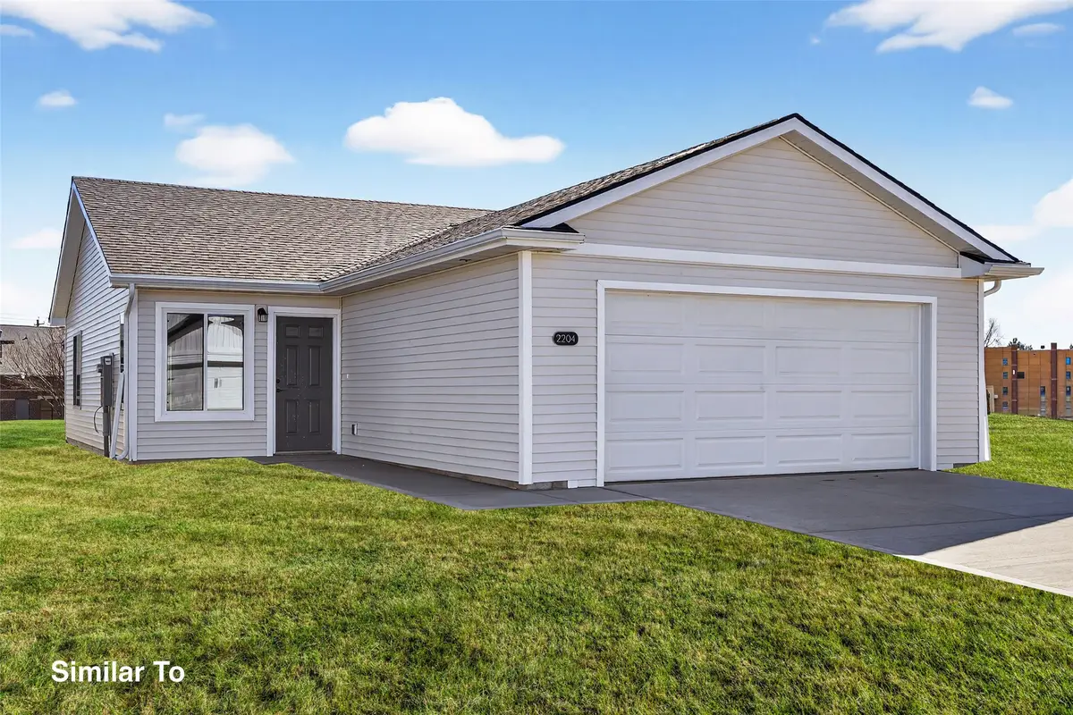 2122 Legacy Drive, Norwalk, IA 50211 - #1