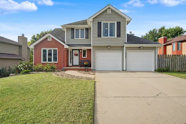 9928 Tanglewood Drive, Urbandale, IA 50322