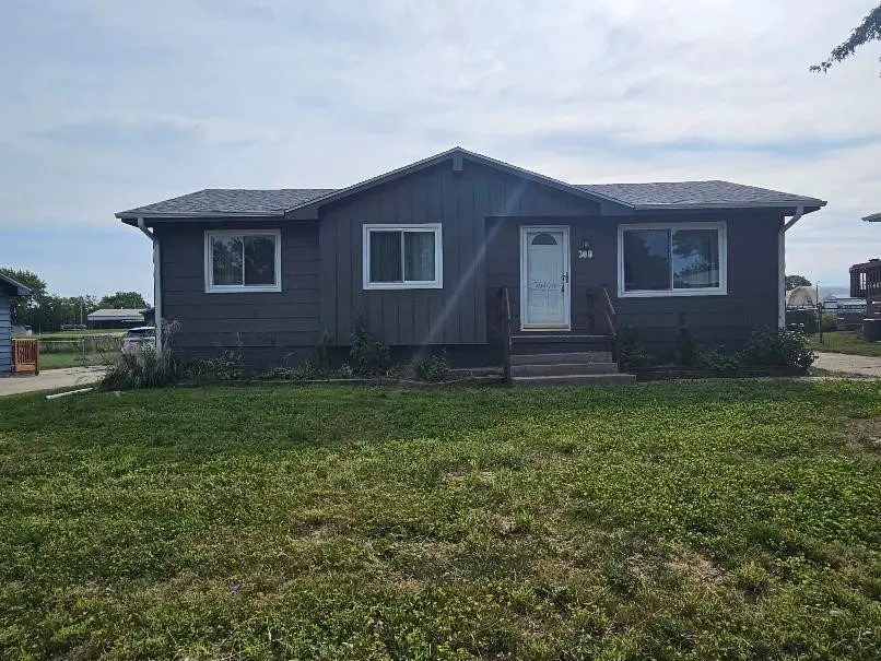 300 S P Street, Indianola, IA 50125 - #1