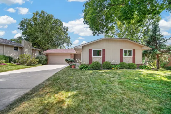 4008 Western Hills Drive, West Des Moines, IA 50265