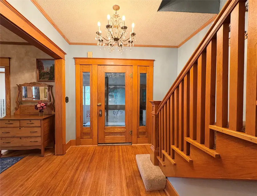 807 Sadone Street E, Grand Junction, IA 50107 - #3