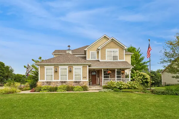6725 NW 99th Street, Johnston, IA 50131