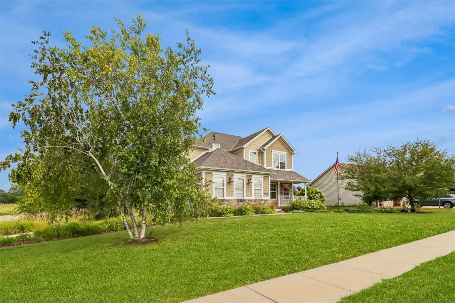 6725 NW 99th Street, Johnston, IA 50131 - #2