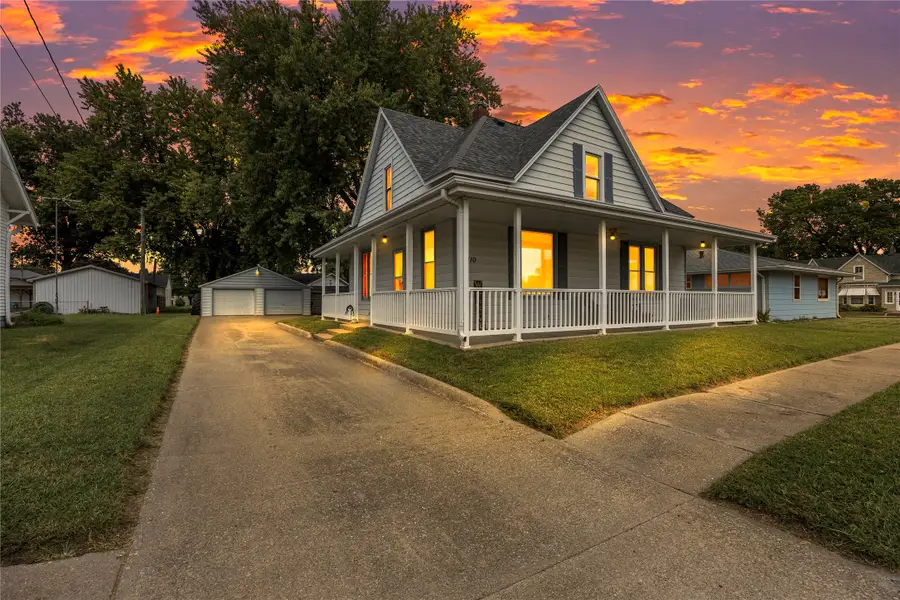 110 E Iowa Street, Monroe, IA 50170 - #2